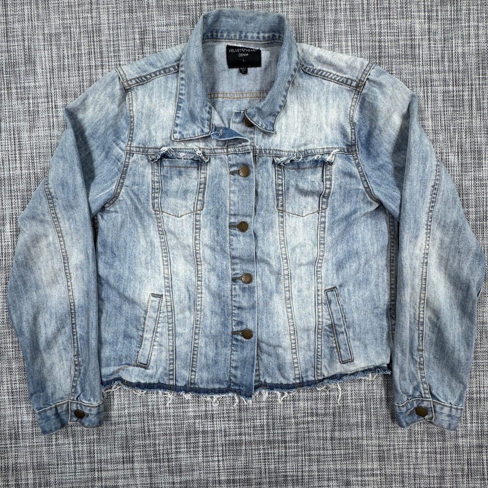 Velvet Heart Womens Denim Jacket Large Blue Cotton Raw Hem Button Front Trucker